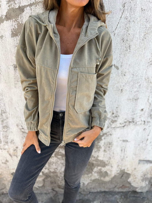 Ariellaâ„¢ Casual jacket with hood and zipper