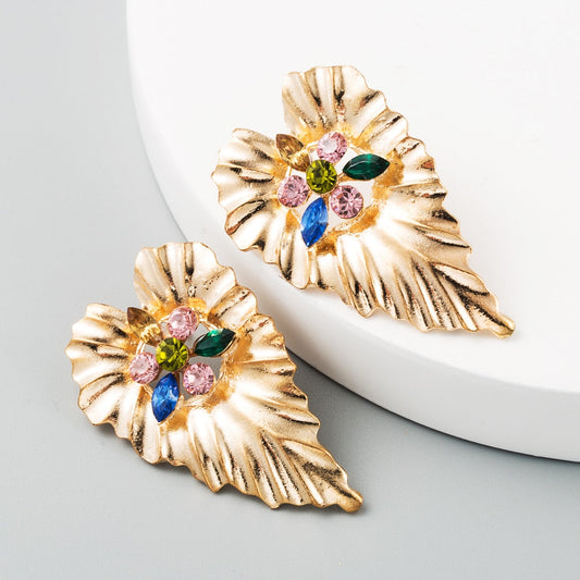 Blooming Soul Big Leaf Push Back Earrings