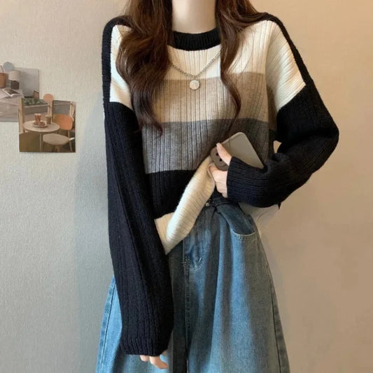 Chloe Women's Sweater | Cashmere, Turtleneck