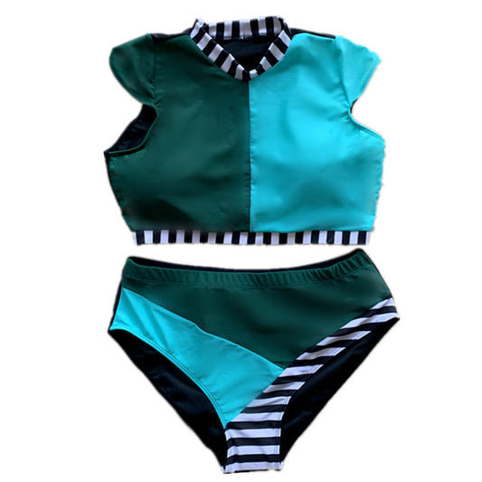 Minimalist Bikini – Tropical Bloom