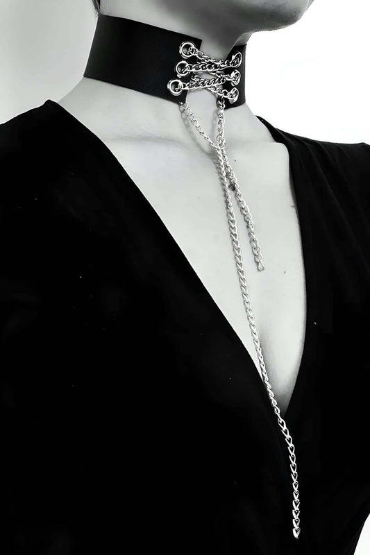 Stylish Choker with Leather Chain