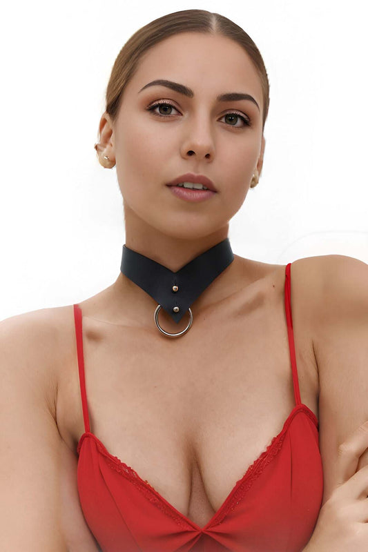 Stylish and Chic Choher, Ring Detailed Style Leather Necklace