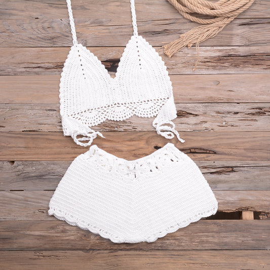 Chic Strappy Swimsuit – Sun-Kissed