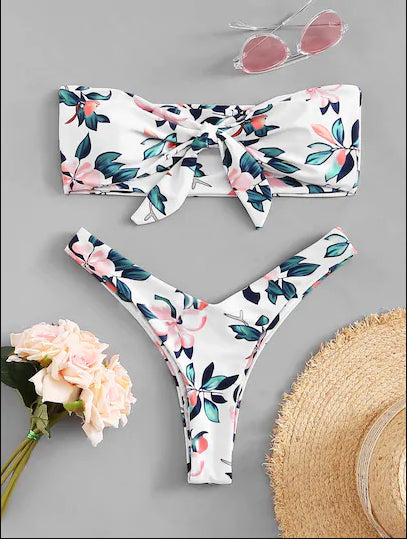 Refined Two-Piece Set – Vintage Chic