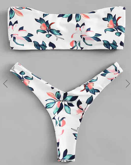 Refined Two-Piece Set – Vintage Chic