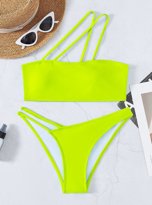 Glam Swimsuit – Crisscross Style