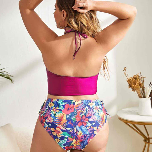 Chic Strappy Swimsuit – Tropical Bloom
