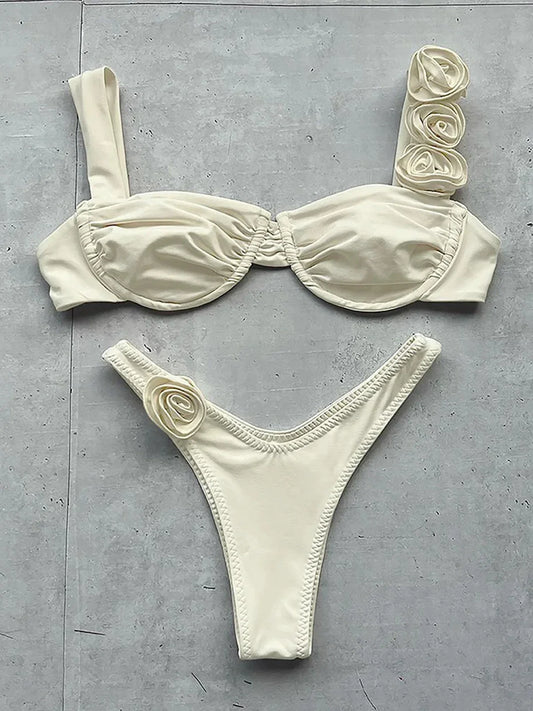 Minimalist Swimsuit – Crisscross Style
