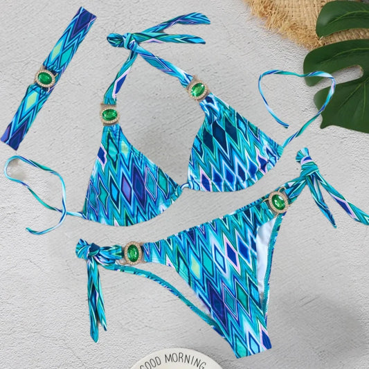 Chic Bikini – Crisscross Style