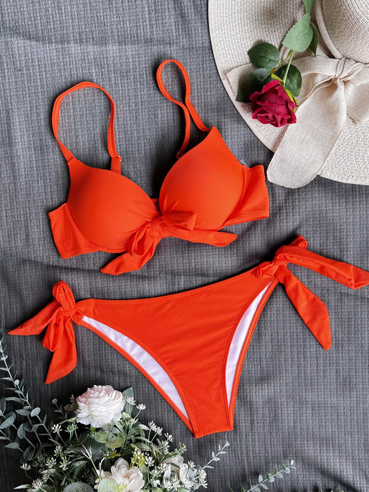Elegant Swimsuit – Crisscross Style