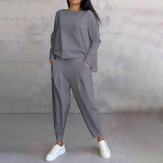 Kora Women’s Casual Loose-Fit Top And Pants